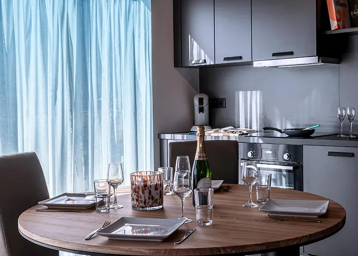 In Ardennes Near Durbuy And Nature Trails Ла-Рош-ан-Арден