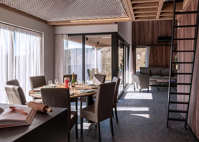 In Ardennes Near Durbuy And Nature Trails Ла-Рош-ан-Арден