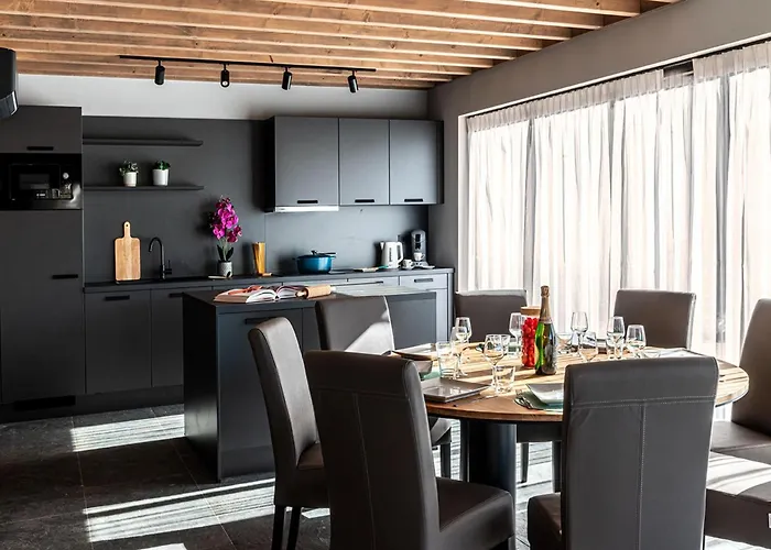 In Ardennes Near Durbuy And Nature Trails * Ла-Рош-ан-Арден